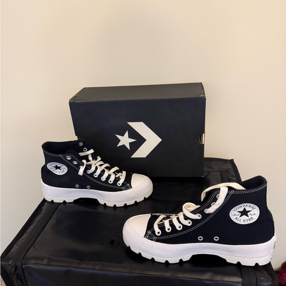Size 9 - Converse Chuck Taylor All Star Lugged High Black W